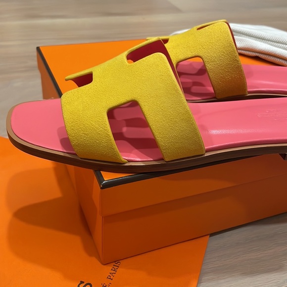 BNIB AUTHENTIC HERMES Suede Yellow & Pink Coral Orans SZ. 37.5 or 7.5 - Picture 13 of 13